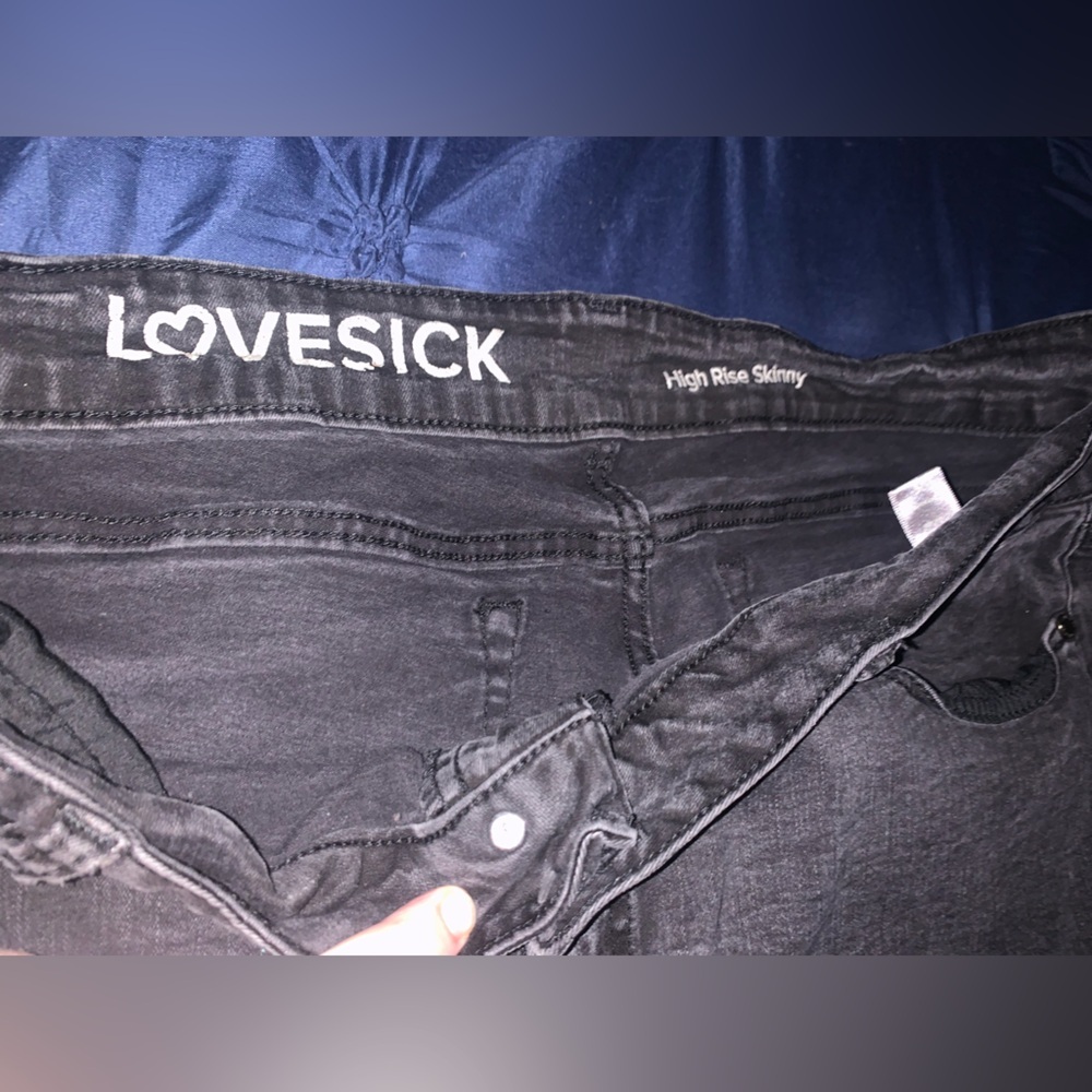 High Waisted distressed plus size 26W Lovesick Skinny Black Jeans EUC - Picture 3 of 8